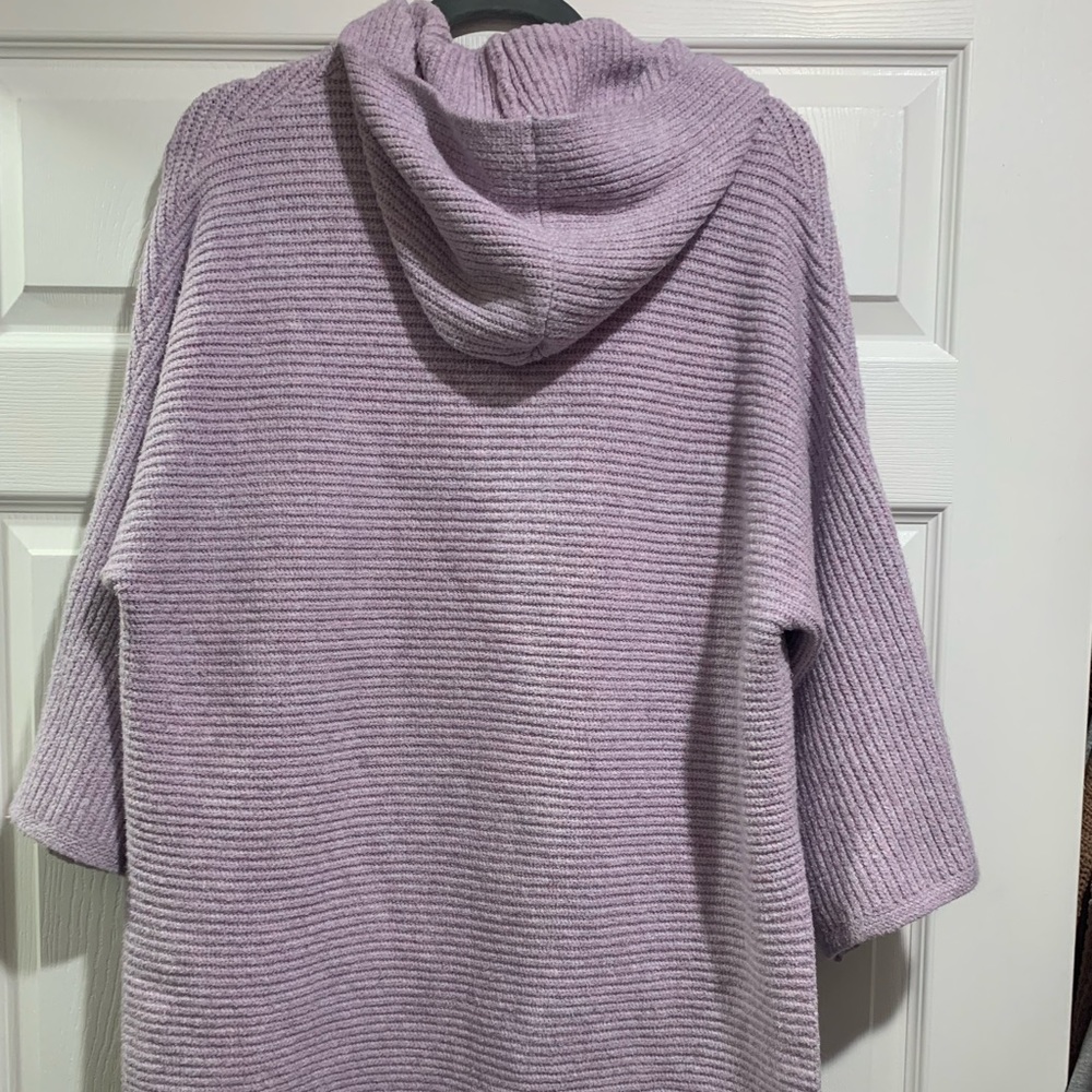 Poncho with sleeves